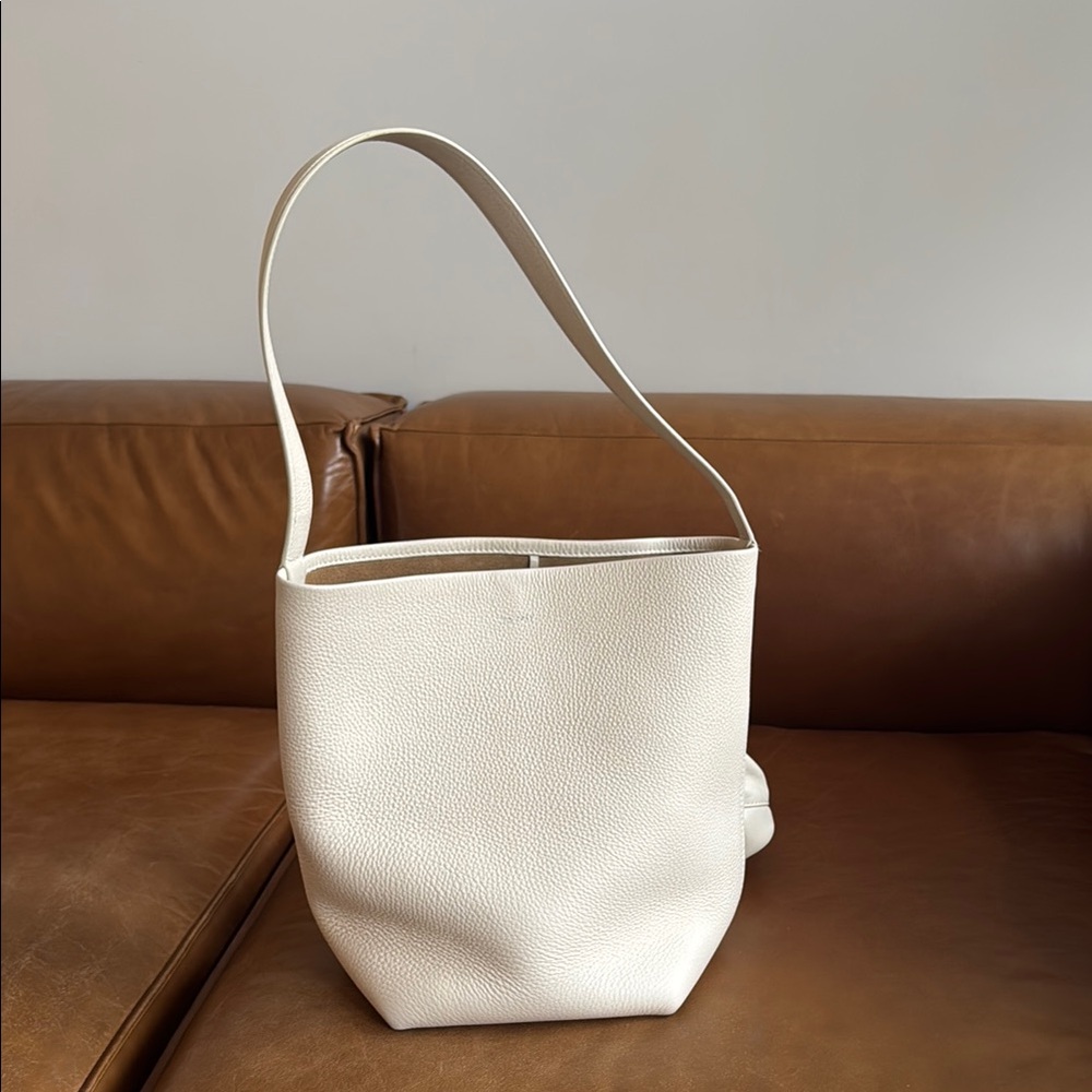 The Row Grained Medium N/S Park Tote Bag Purse in Ivory